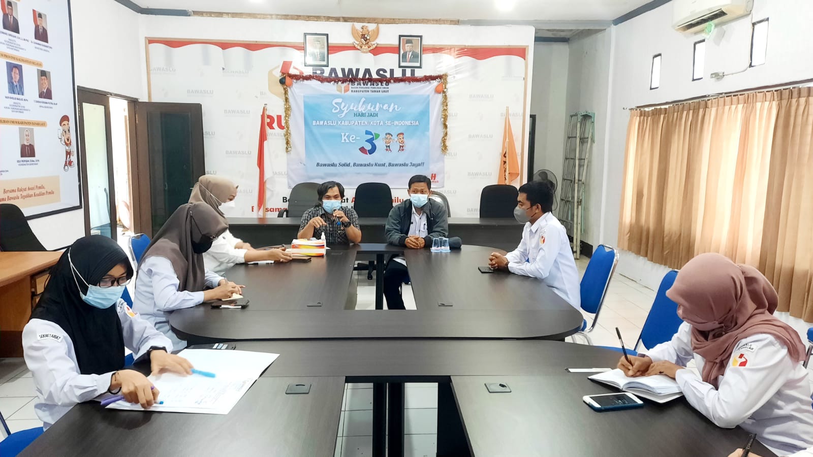 Bawaslu RI Kembali Raih Lembaga Informatif, Bawaslu Tanah Laut Bersyukur dan Mengapresiasi