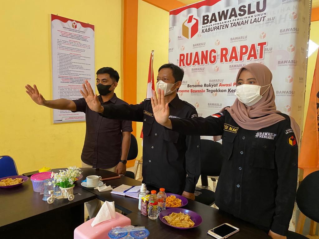 Bawaslu Tala Resmi Buka Meja Bantuan Pemantau Pemilu
