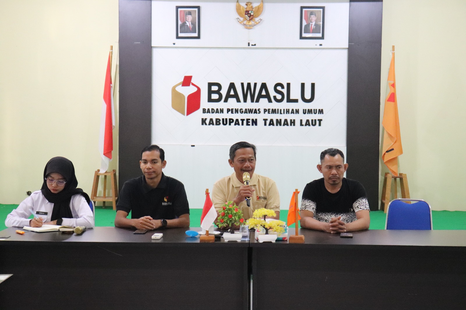 rapat