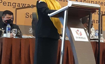 Beri Dukungan Moril, Erna juga Ingatkan Pentingnya SIMP sebagai Penyelenggara  Ditengah Pandemi